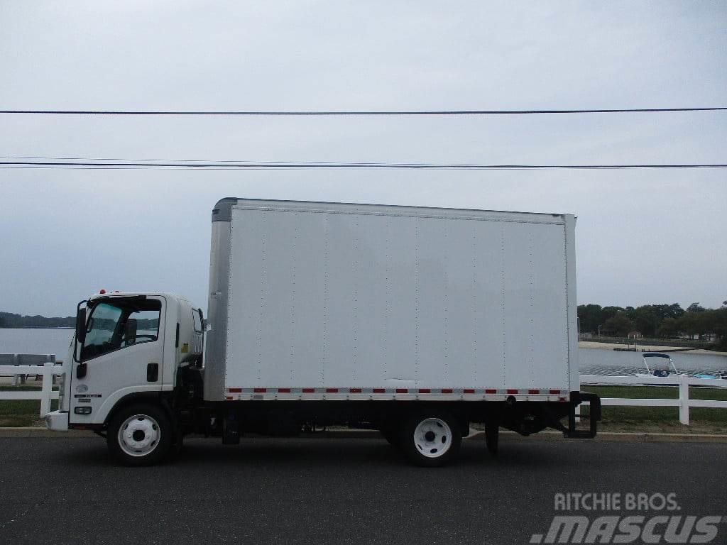 Isuzu NQR Camiones con caja de remolque