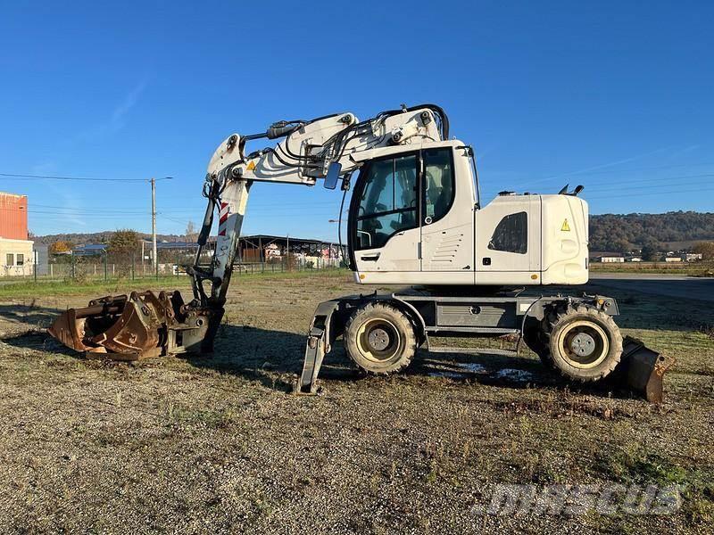 Liebherr A914 Compact Excavadoras de ruedas