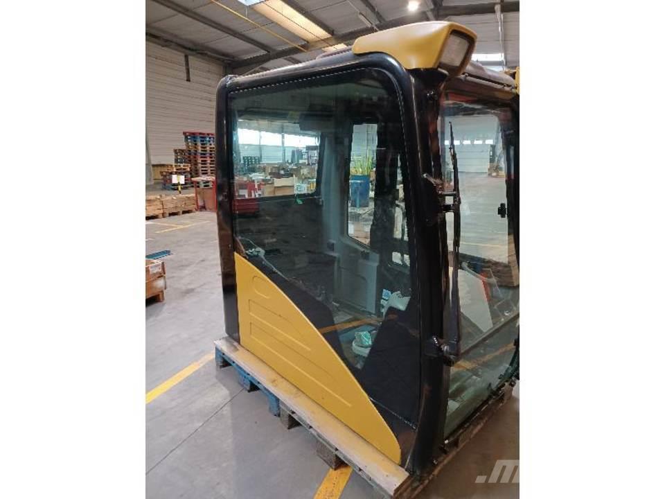 CAT 320DL Cabina