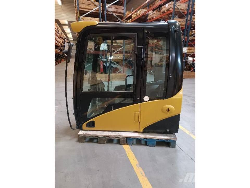 CAT 320DL Cabina