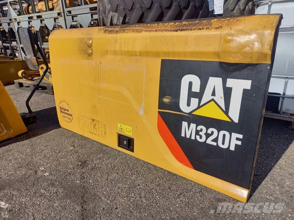 CAT M320F Cabina