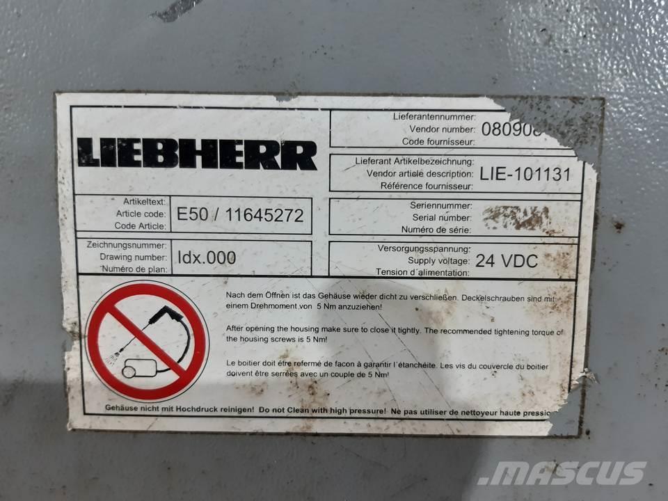 Liebherr R920 Cabina