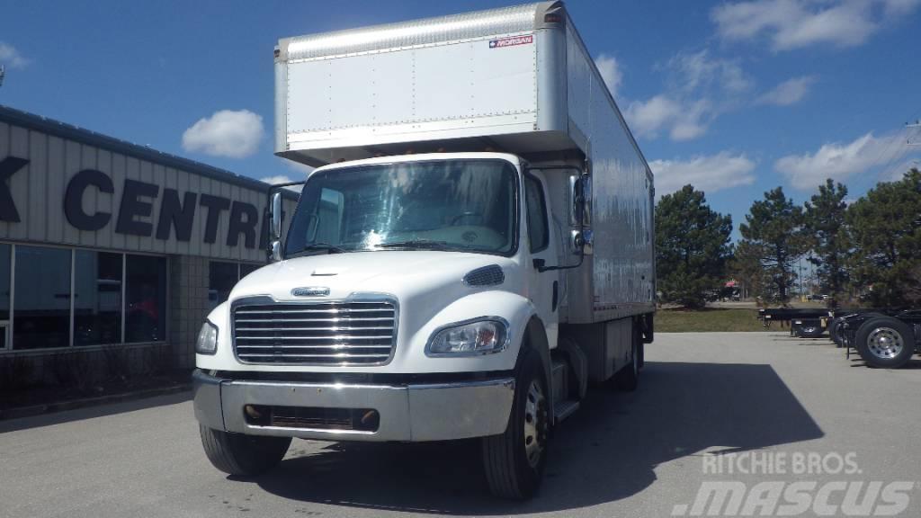 Freightliner M2 106 Camiones con caja de remolque