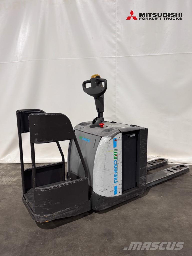 UniCarriers PLP200 - Fahrerstand Heck - 1.548 Std. - HH 205 mm Montacargas con plataformas de baja elevación