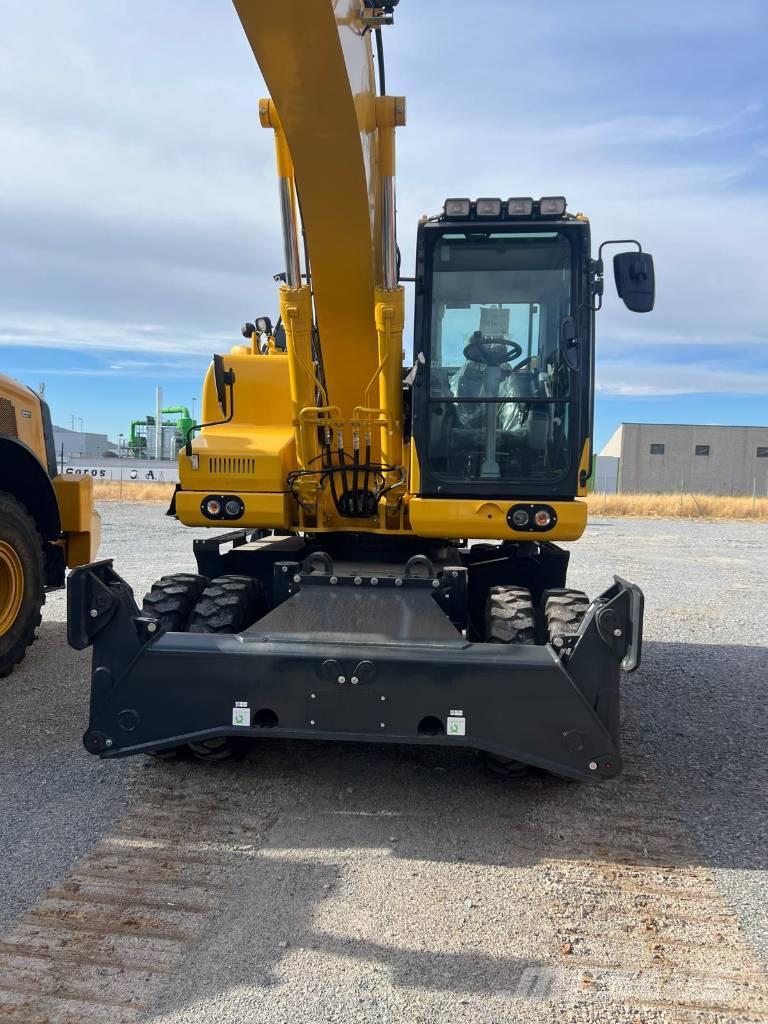 Komatsu PW 180 Excavadoras de ruedas