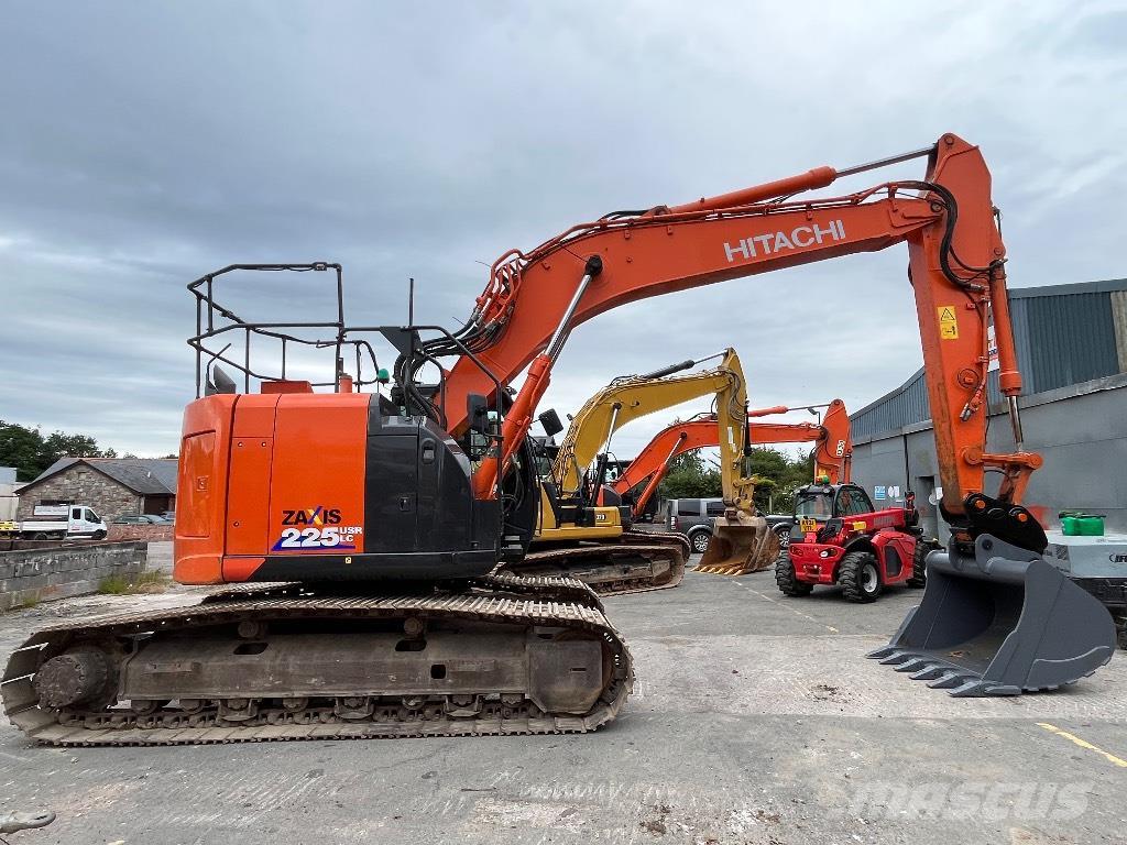 Hitachi Hitachi ZX225 Excavadoras sobre orugas