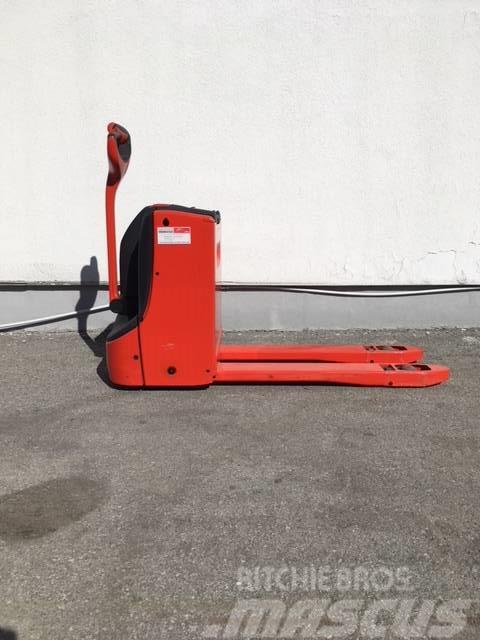 Linde T16/1152 Montacargas de baja elevación