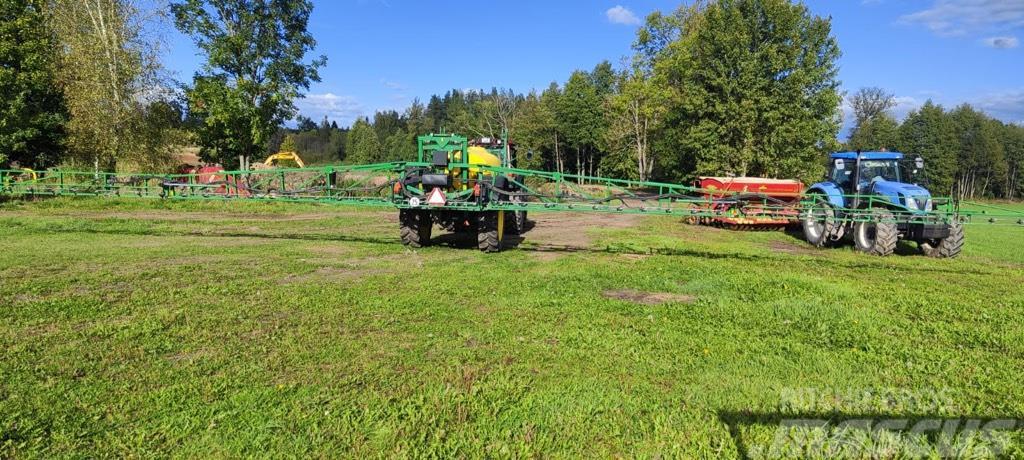 John Deere 740 Pulverizadores arrastrados