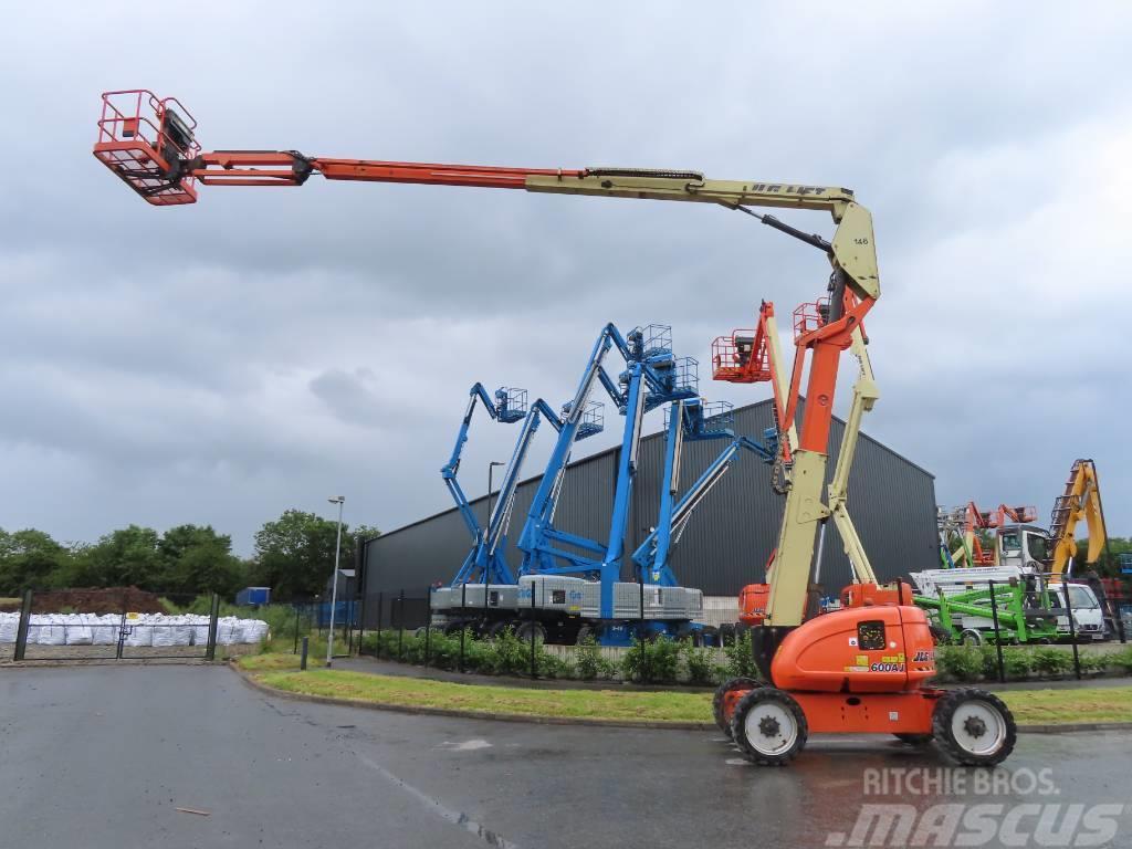 JLG 600 AJ Plataformas con brazo de elevación manual