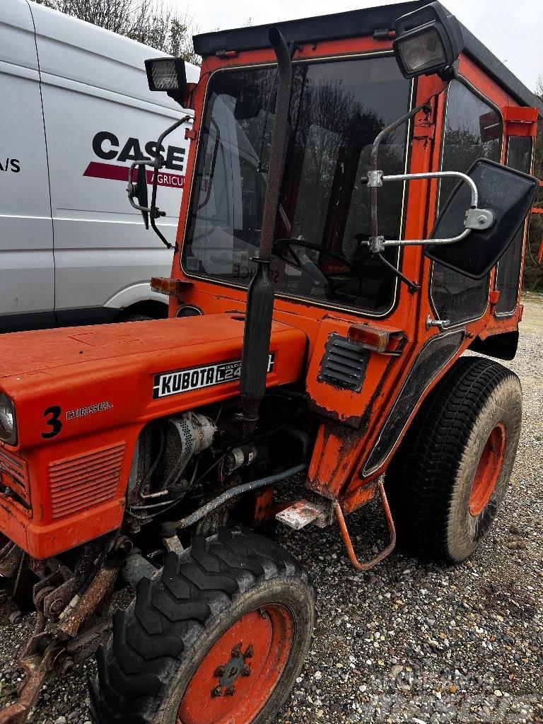 Kubota L 245 Tractores compactos