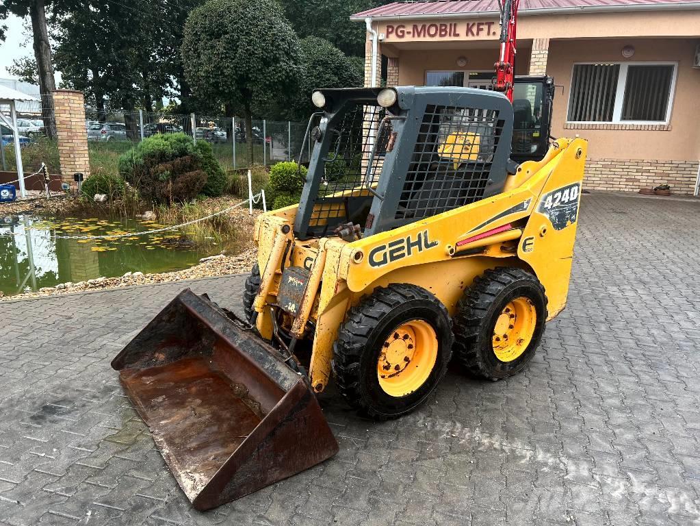 Gehl 4240 E Minicargadoras