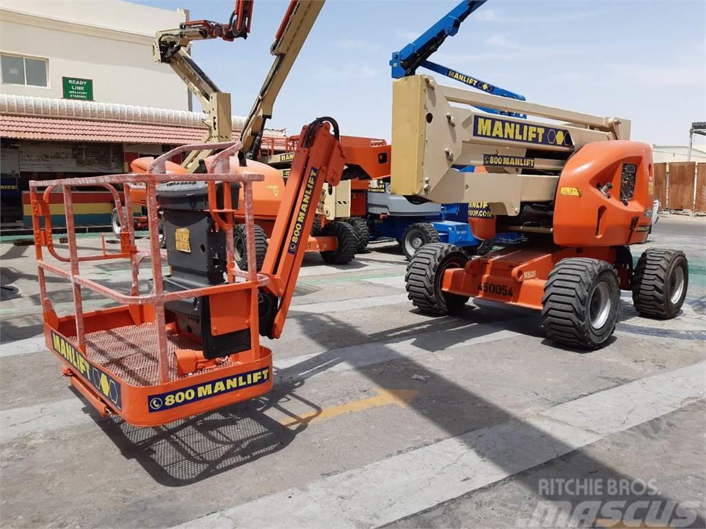 JLG 450AJ Plataformas con brazo de elevación manual