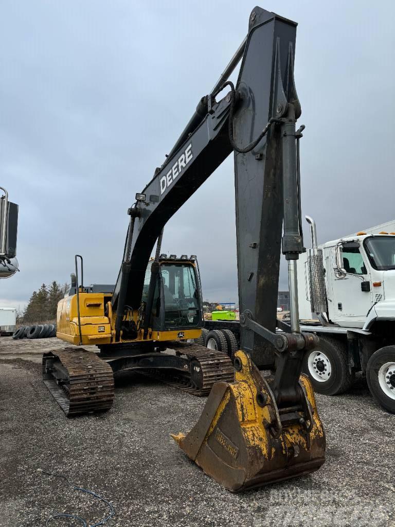 DEERE 210G LC Excavadoras sobre orugas