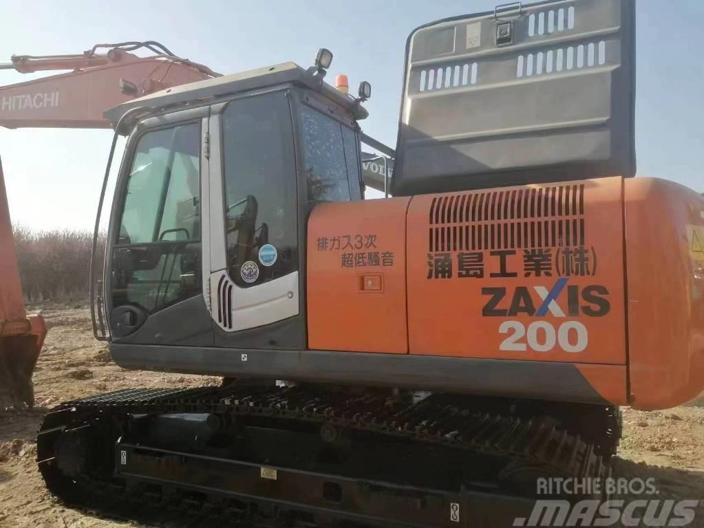 Hitachi ZX 200 Excavadoras sobre orugas