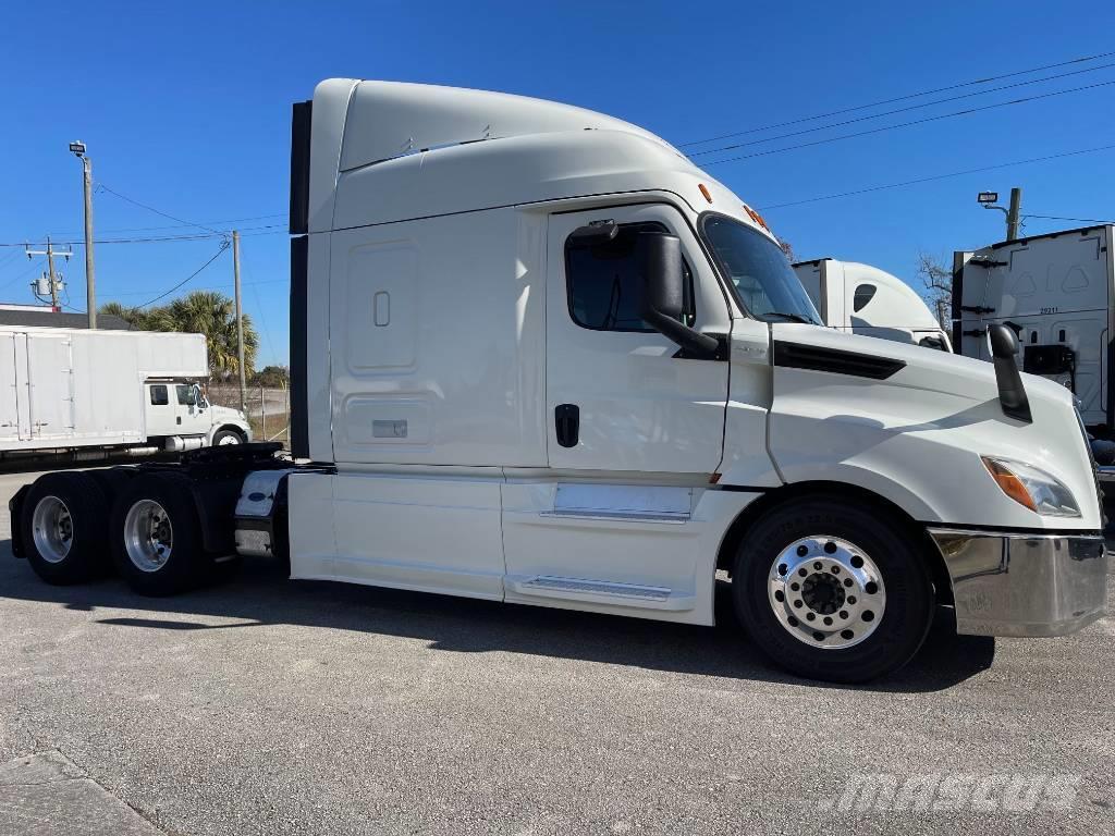 Freightliner Cascadia 126 Camiones tractor