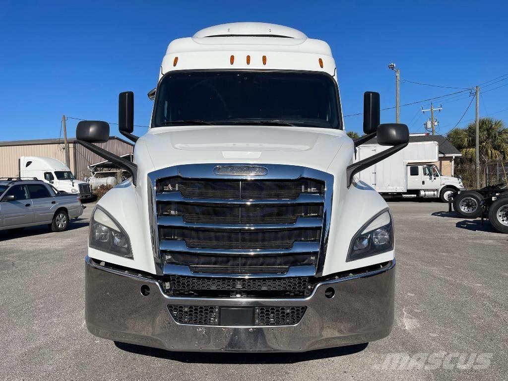 Freightliner Cascadia 126 Camiones tractor