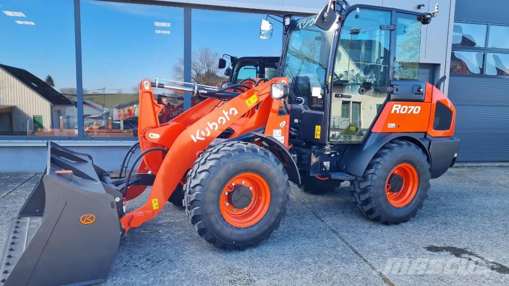 Kubota R 070 Cargadoras sobre ruedas