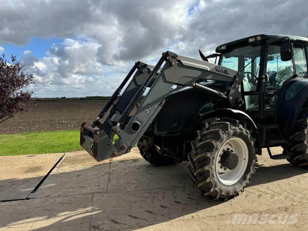 Valtra Q55 Loader Cargadoras y excavadoras frontales