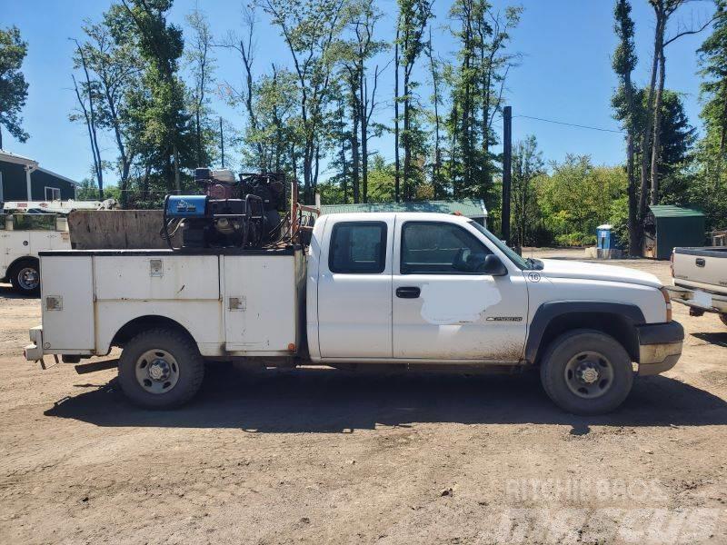 GMC 2500 Caja abierta/laterales abatibles