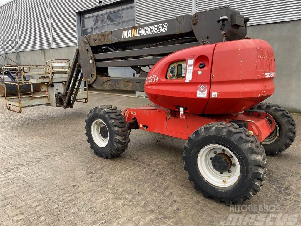 Manitou 160ATJ+ Plataformas con brazo de elevación manual