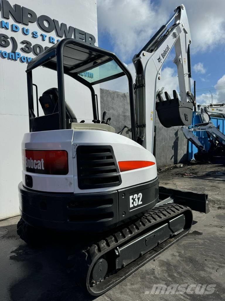 Bobcat E 32 Miniexcavadoras