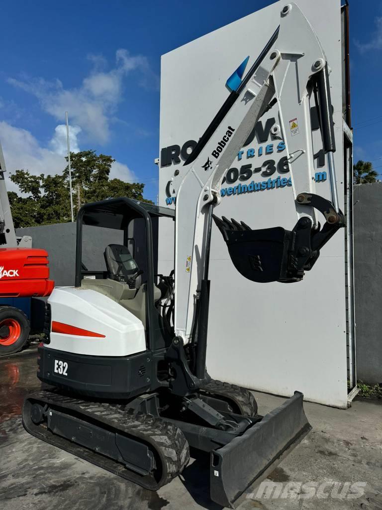 Bobcat E 32 Miniexcavadoras