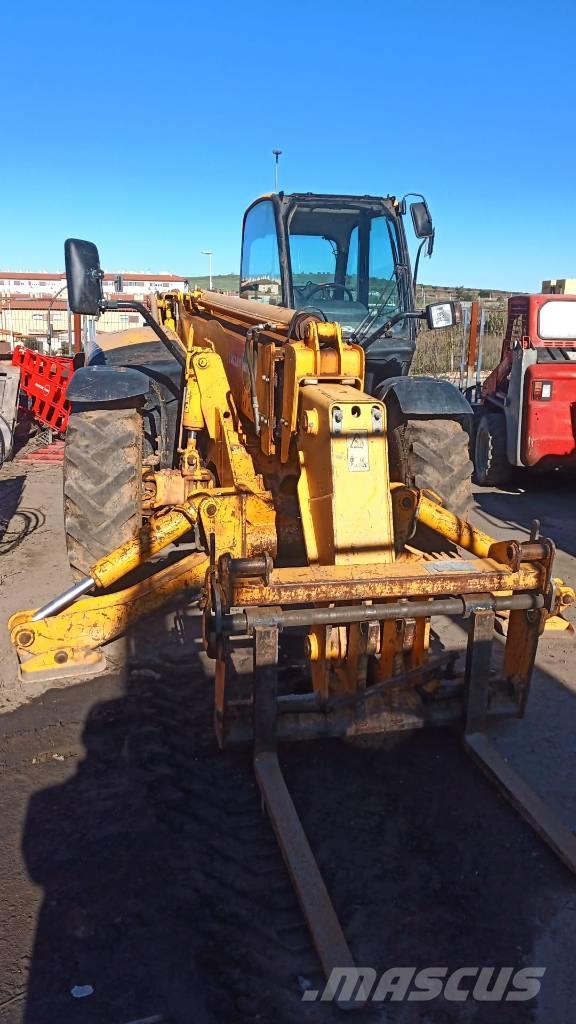 JCB 535-140 Carretillas telescópicas