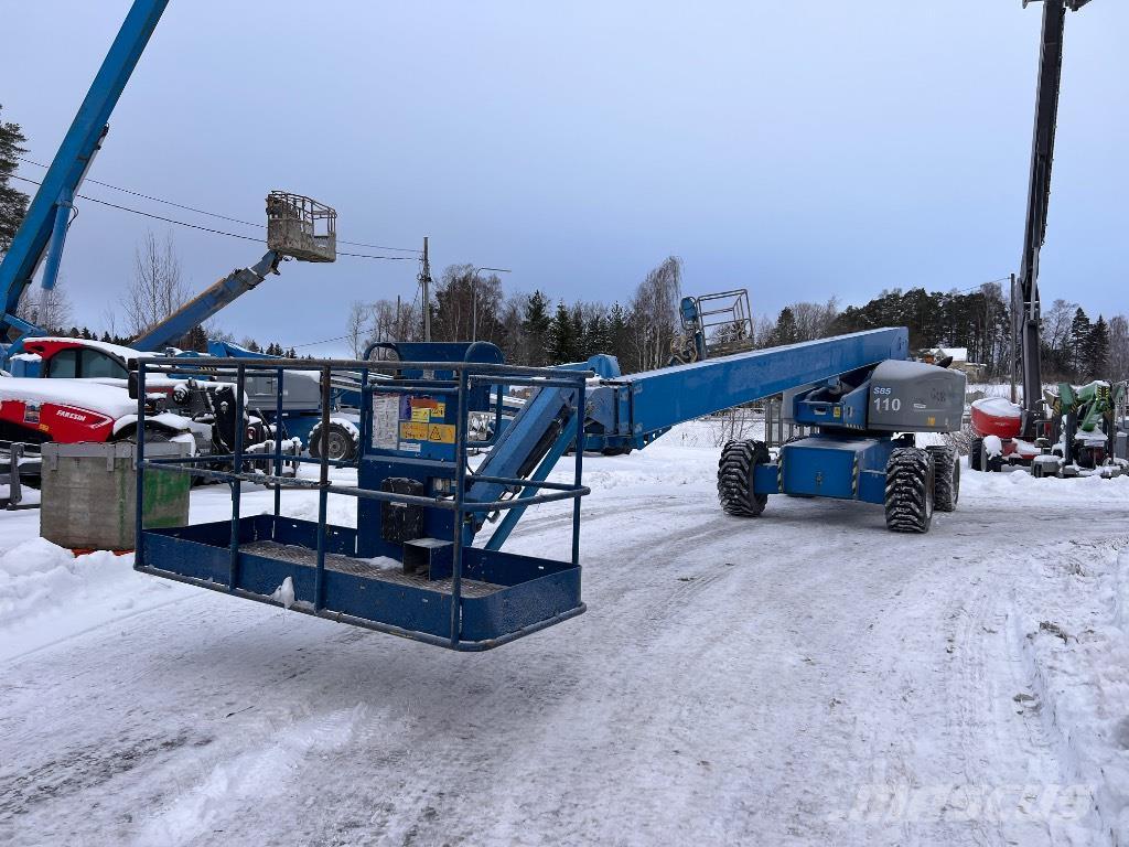 Genie S 85 Plataformas con brazo de elevación manual