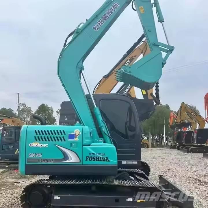 Kobelco SK75 Excavadoras sobre orugas