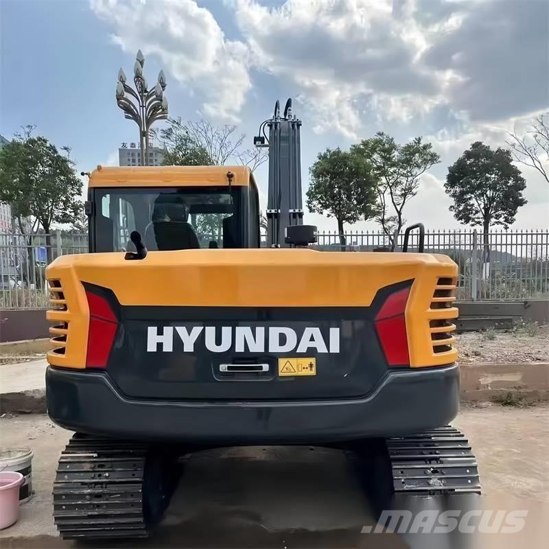 Hyundai HX80 Excavadoras sobre orugas