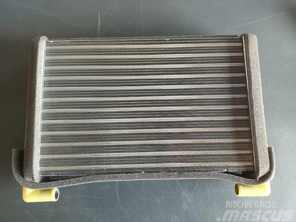 Renault RADIATOR 5001829118 Motores