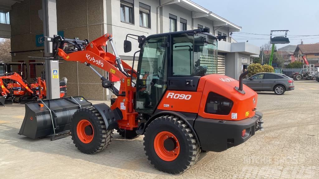 Kubota R 090 Cargadoras sobre ruedas