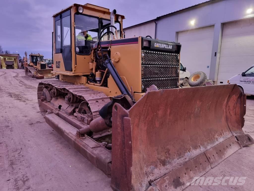 CAT B 10 Buldozer sobre oruga