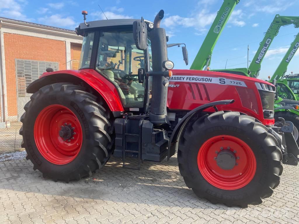 Massey Ferguson 7726 Tractores