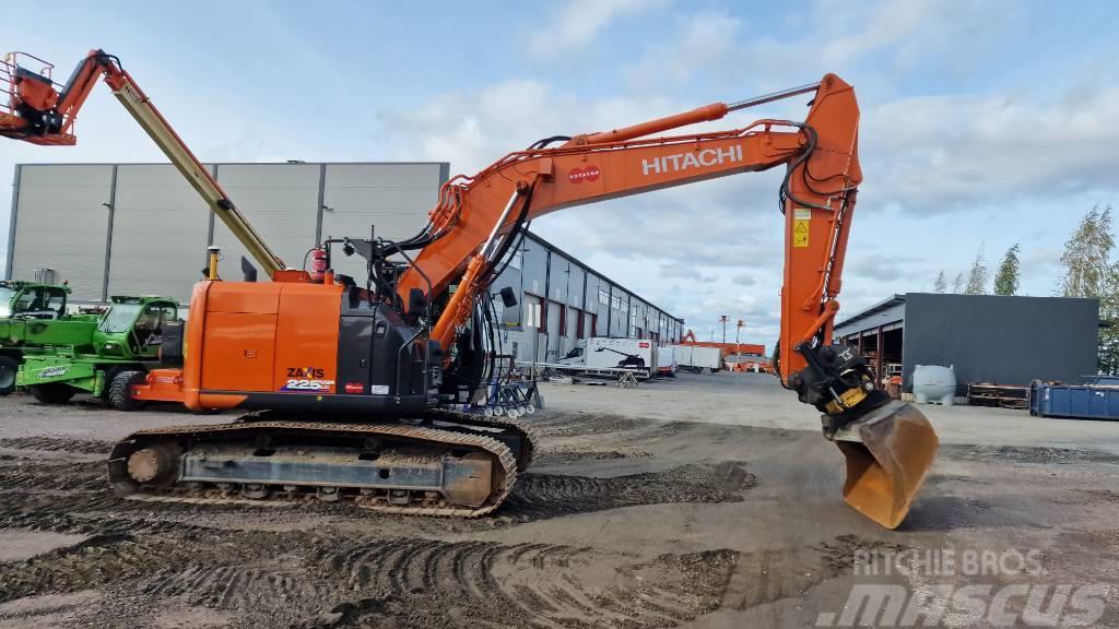 Hitachi ZX225USRLC-6 Excavadoras sobre orugas