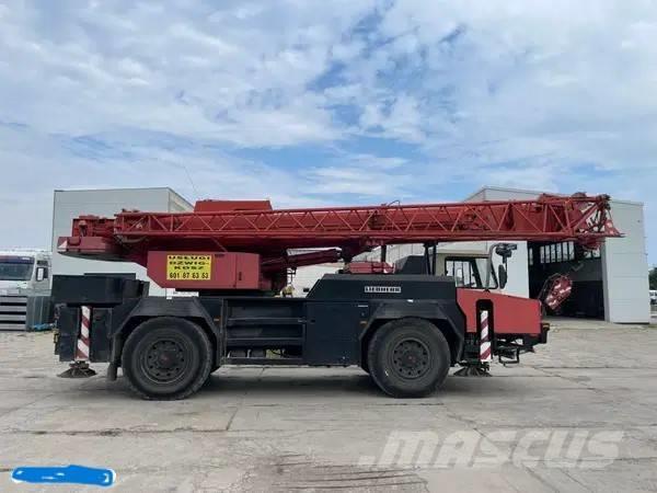 Liebherr LTM 1030 Grúas todo terreno