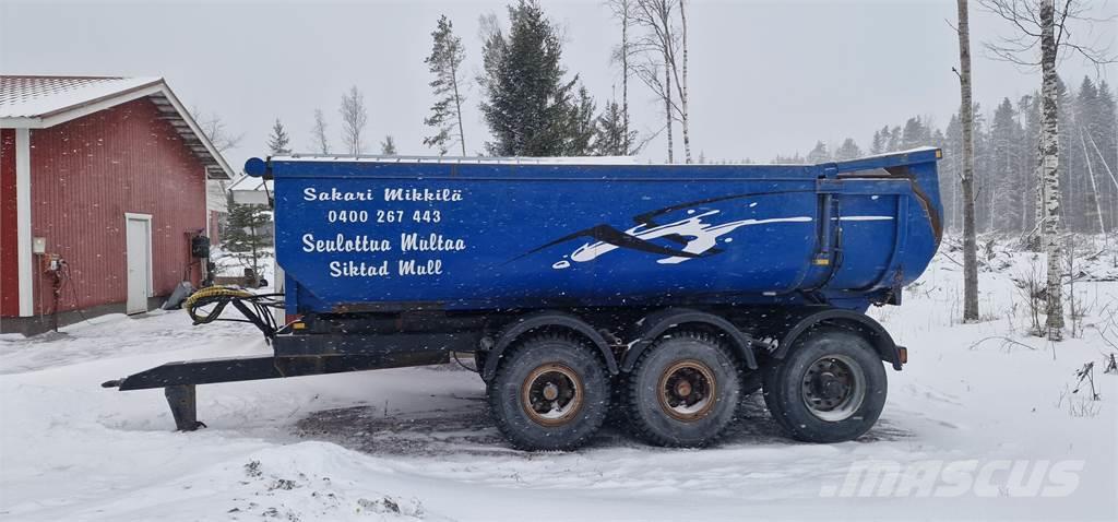  Traktorin perävaunu Remolques con caja de volteo