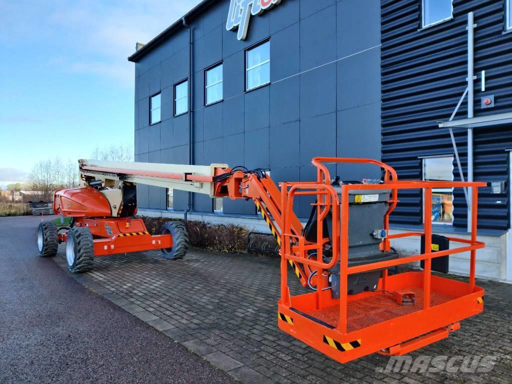 JLG M600JP Bomlift Plataformas con brazo de elevación manual