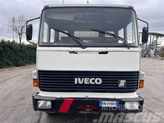 Iveco 190.35 Camiones de cama baja