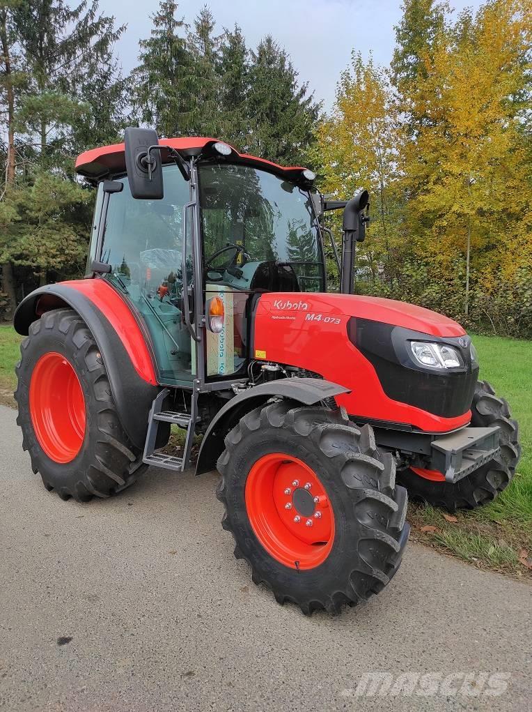 Kubota M4073 Tractores