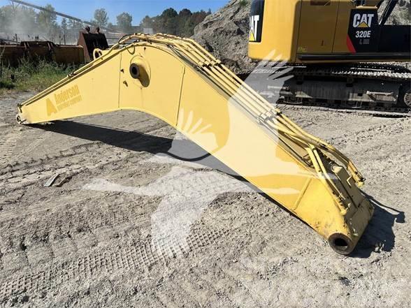 Komatsu PC200 Plataformas y cucharones