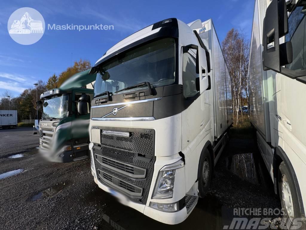 Volvo FH 500 Camiones con caja de remolque