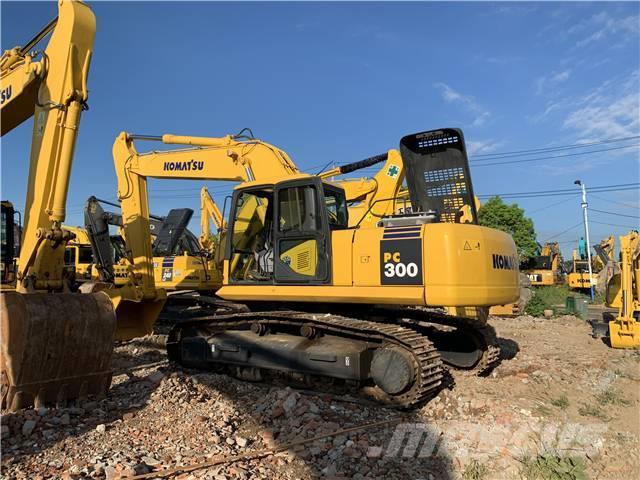 Komatsu PC300-7 Excavadoras sobre orugas