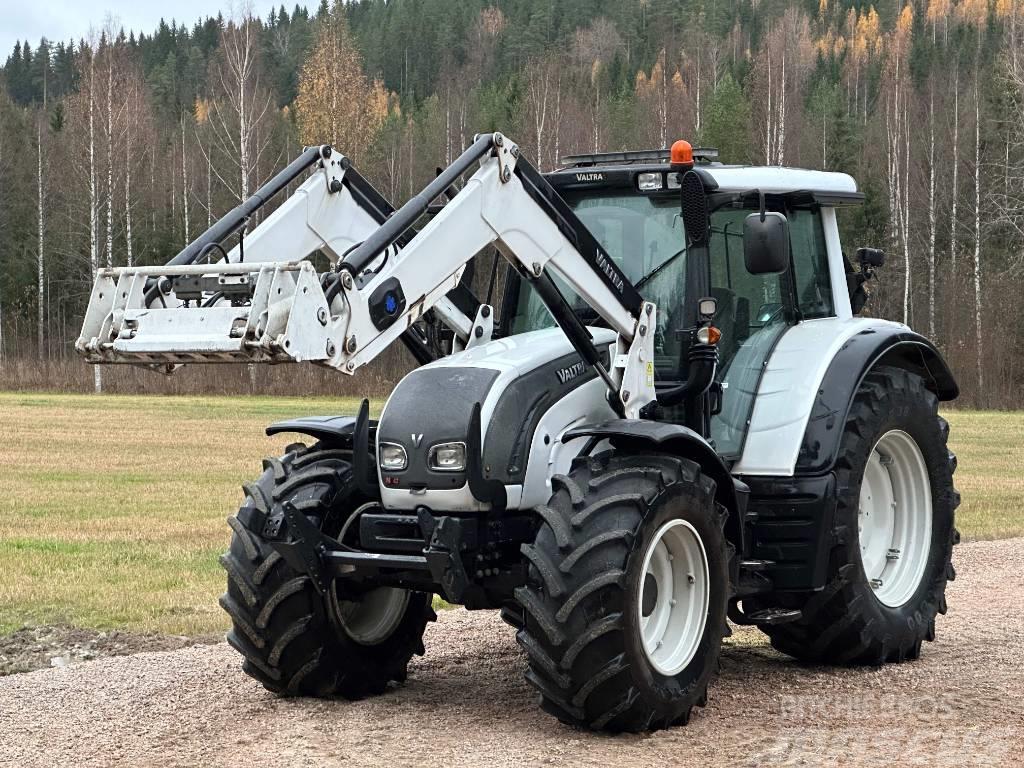 Valtra N142 Direct Tractores