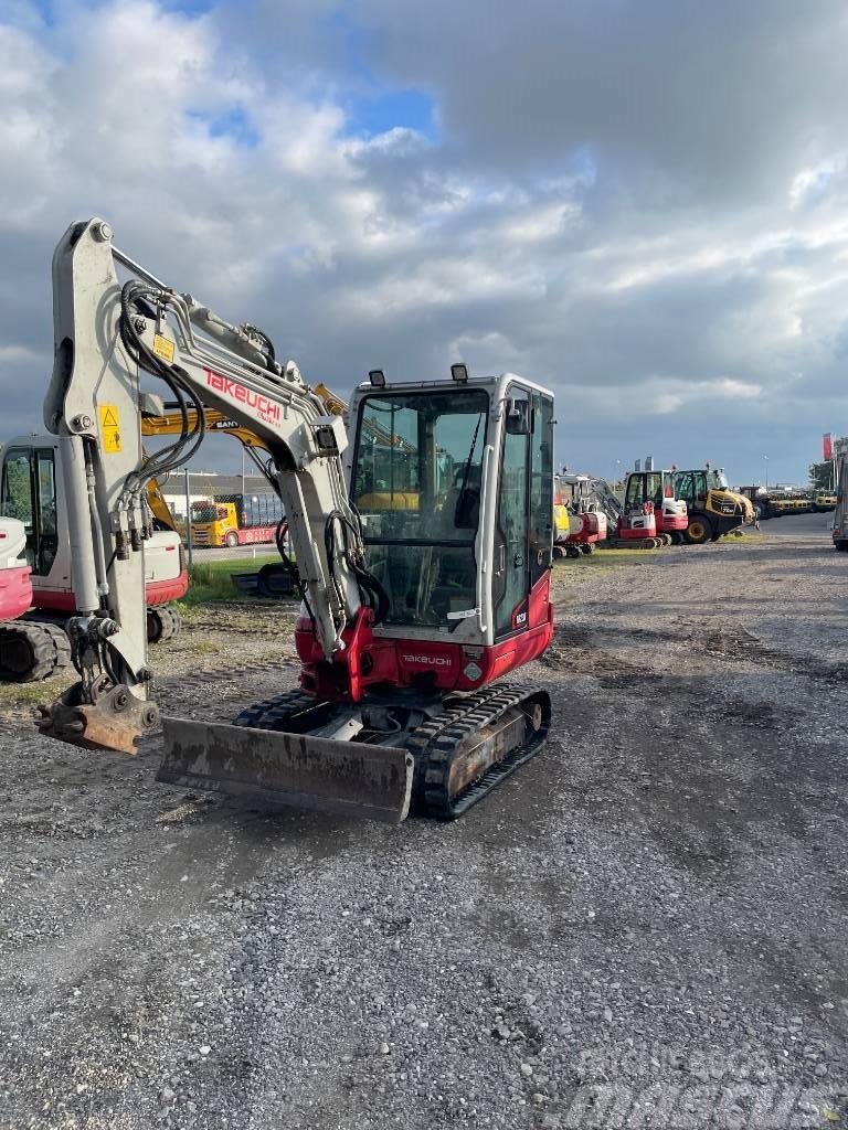 Takeuchi TB 230 Miniexcavadoras