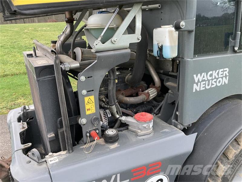 Wacker Neuson WL32 Minicargadoras