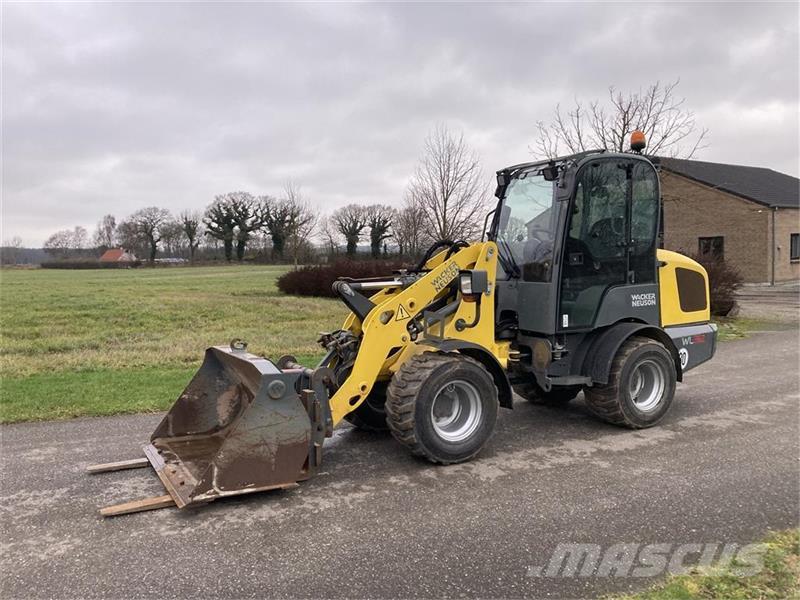 Wacker Neuson WL32 Minicargadoras