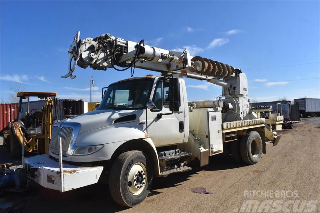 Altec D2045TR Camiones de perforación móvil