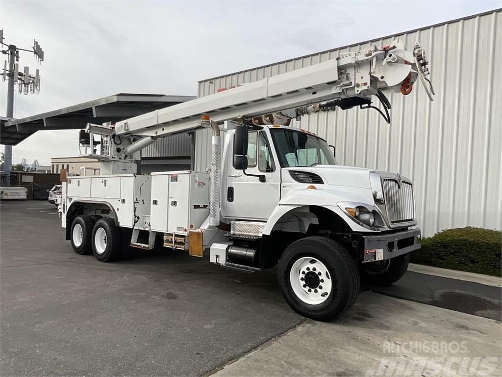 Altec D4065BTR Camiones de perforación móvil