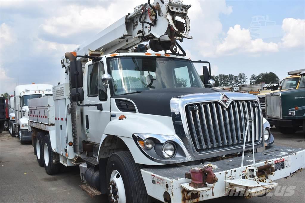 Altec DM45 Camiones de perforación móvil